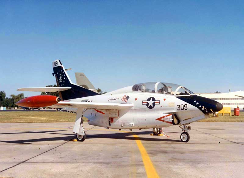 T-2C BUCKEYE | Grissom Air Museum